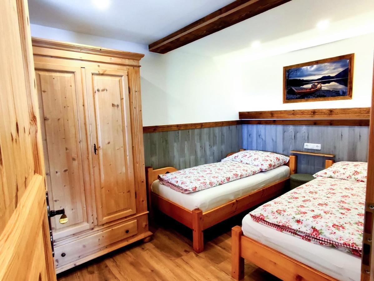 Ferienwohnung Grundlsee, Willkommen In Mami'S Ferienwohnung Экстерьер фото