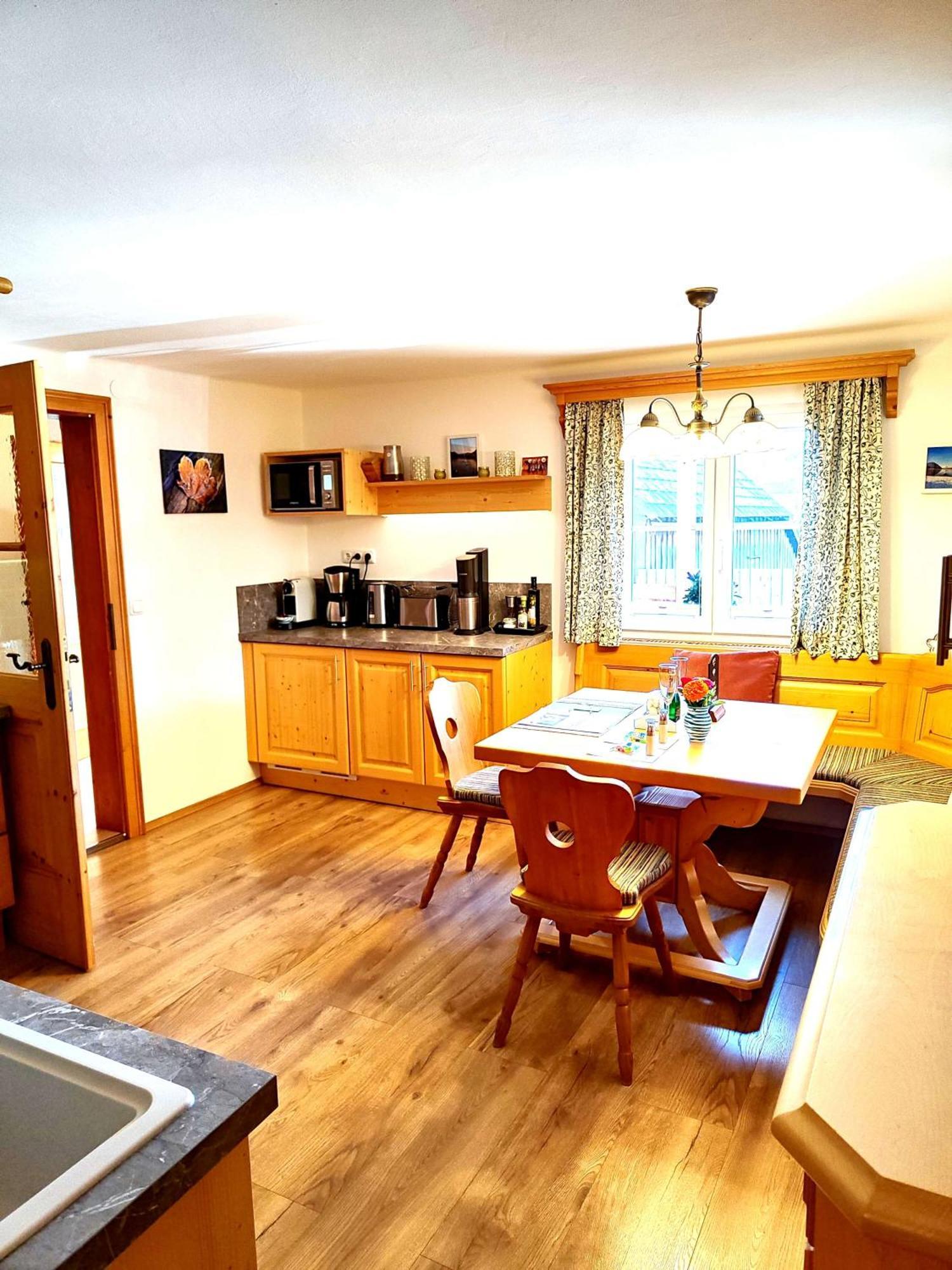 Ferienwohnung Grundlsee, Willkommen In Mami'S Ferienwohnung Экстерьер фото